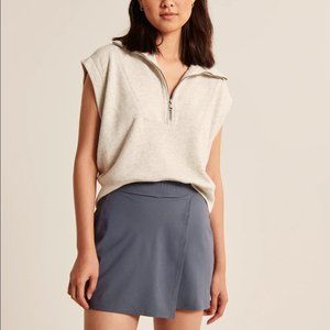 Abercrombie - Traveler Skort, Black - Sz Small